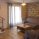Les Templiers Berrias Et Casteljau
